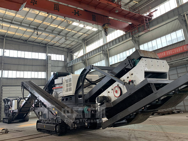Real shots of mobile crushing station manufacturers
