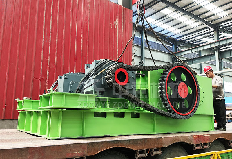 Solid Waste Crushing Equipment.jpg Solid Waste Crushing Equipment